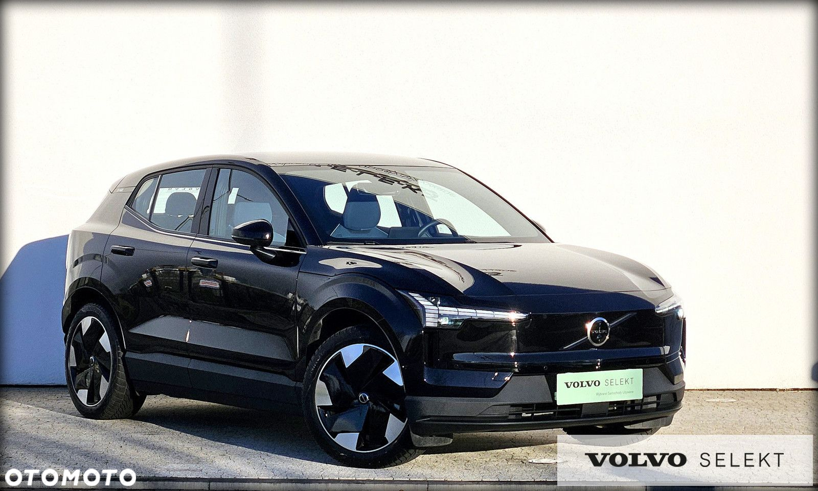 Volvo EX30 - 4