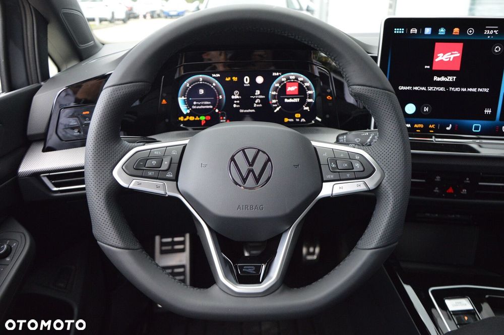 Volkswagen Golf - 13