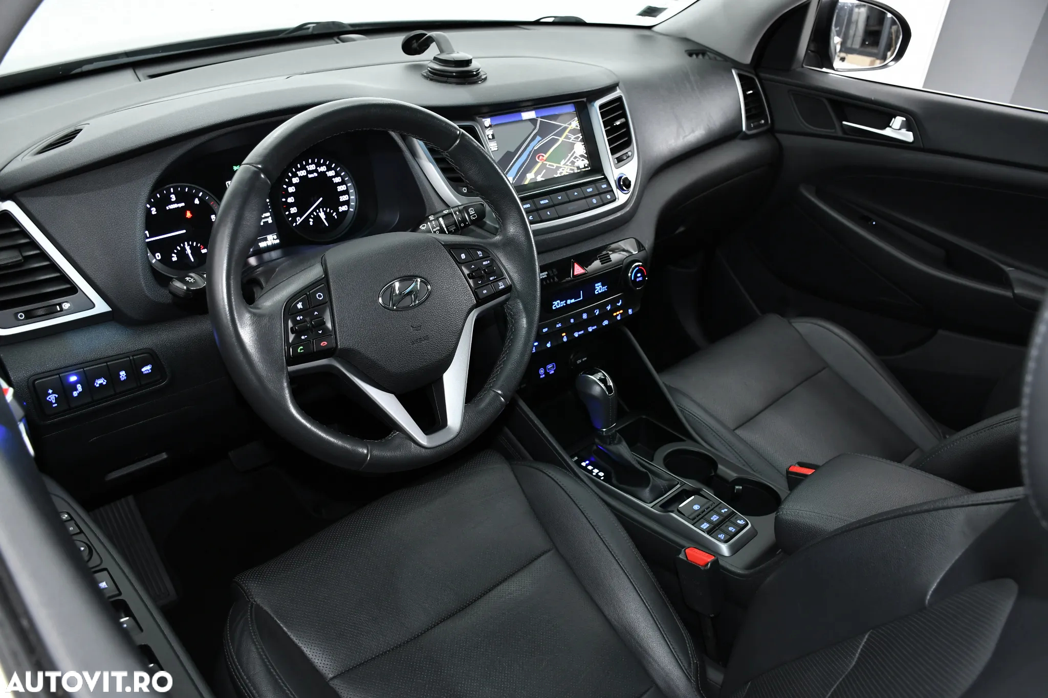 Hyundai Tucson - 4