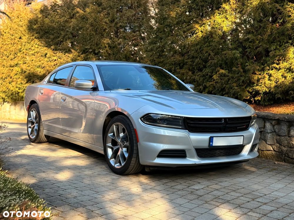 Dodge Charger - 1