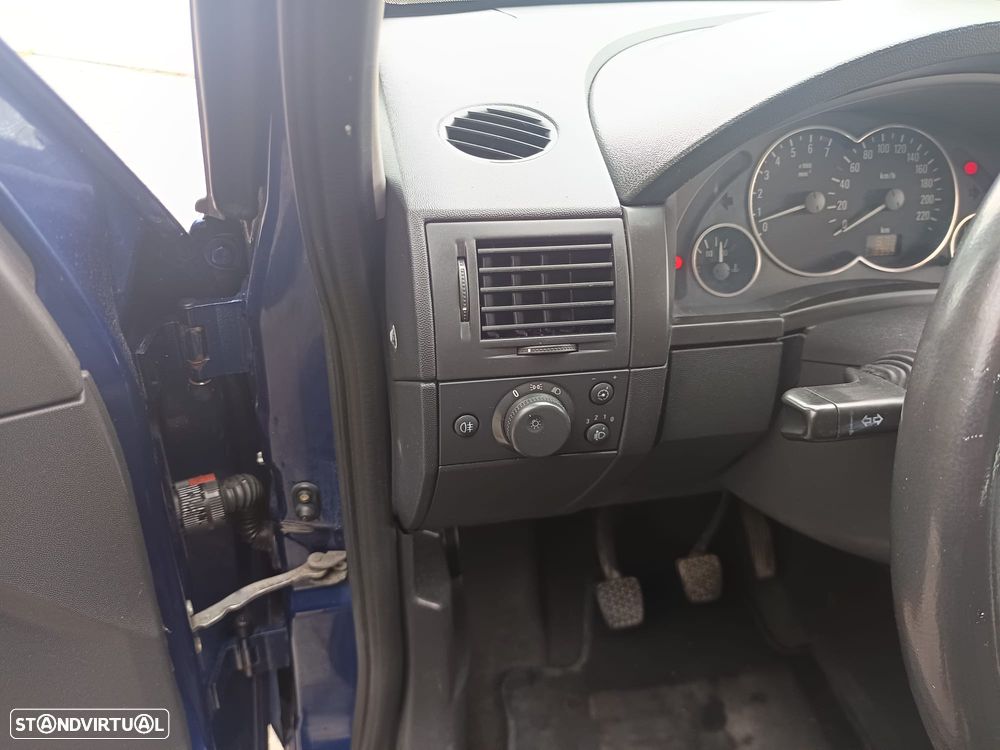 Opel Meriva 1.6 Enjoy - 28