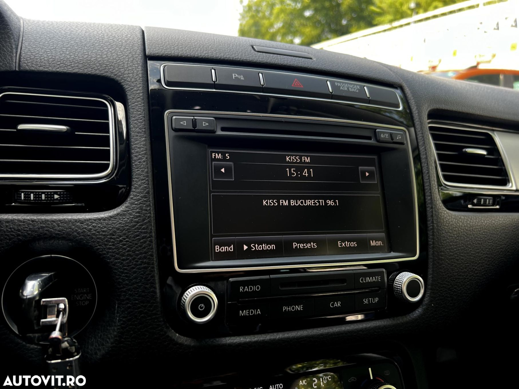 Volkswagen Touareg - 11