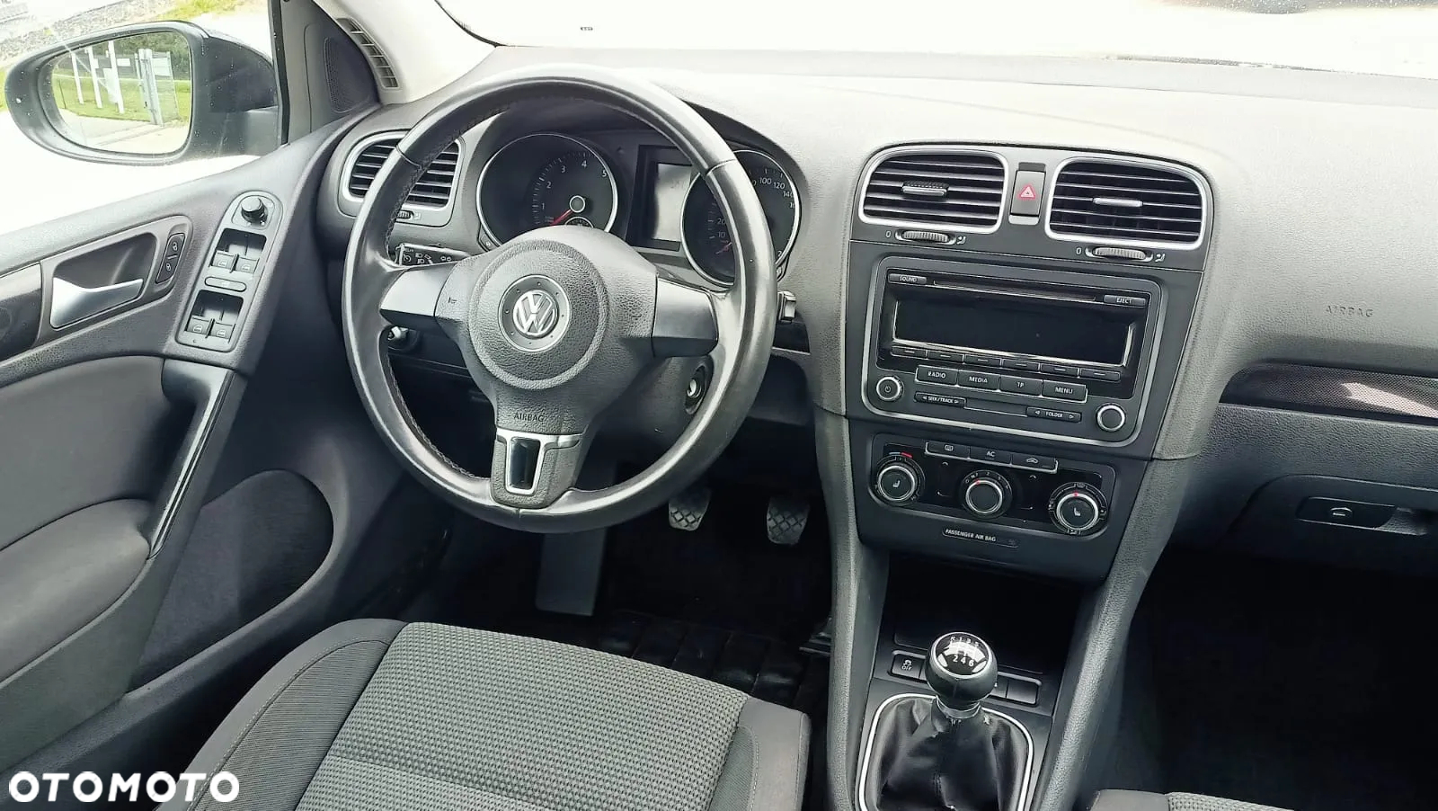 Volkswagen Golf VI 1.2 TSI BlueMot Comfortline - 20