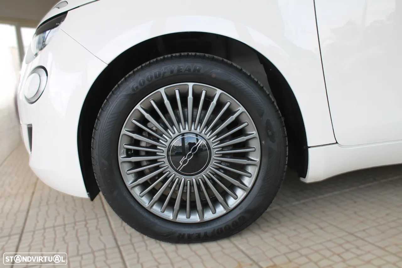 Fiat 500e Icon - 10
