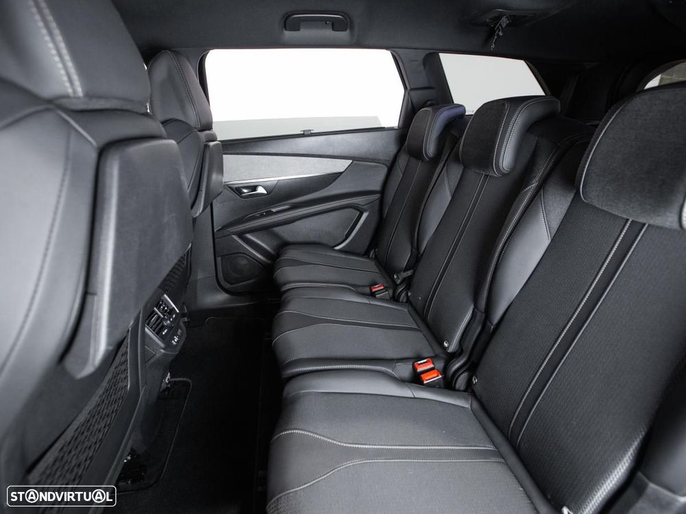 Peugeot 5008 1.2 PureTech GT EAT8 - 10