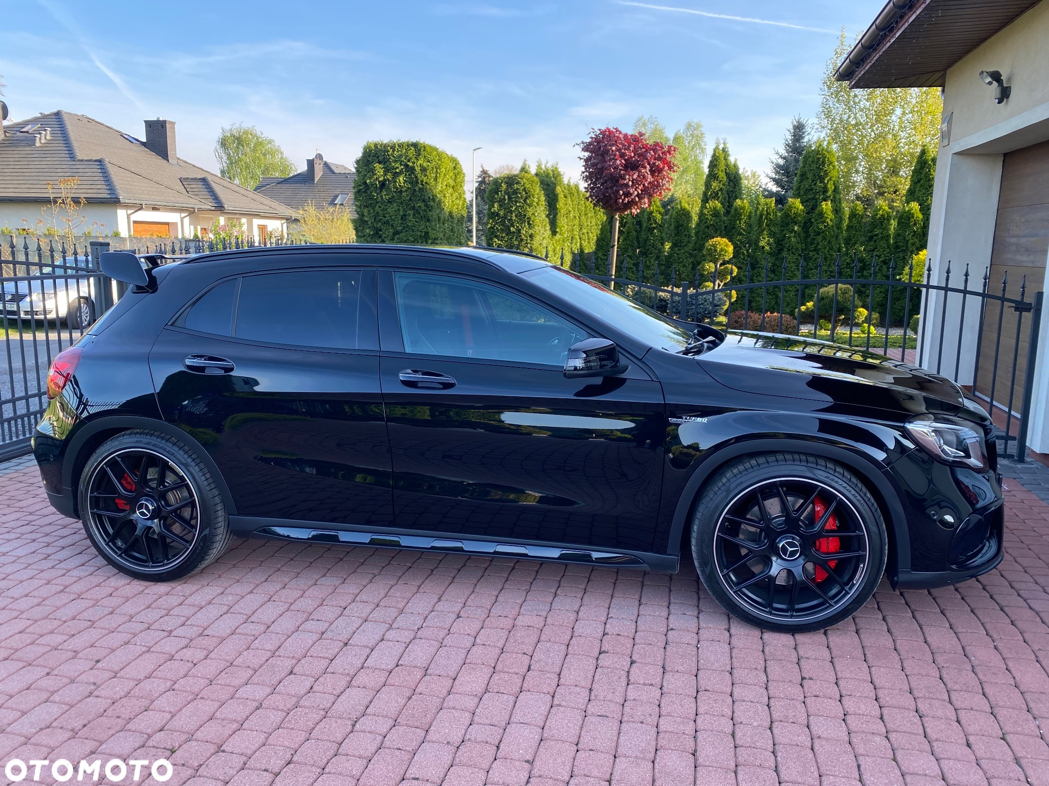 Mercedes-Benz GLA AMG 45 4-Matic - 8