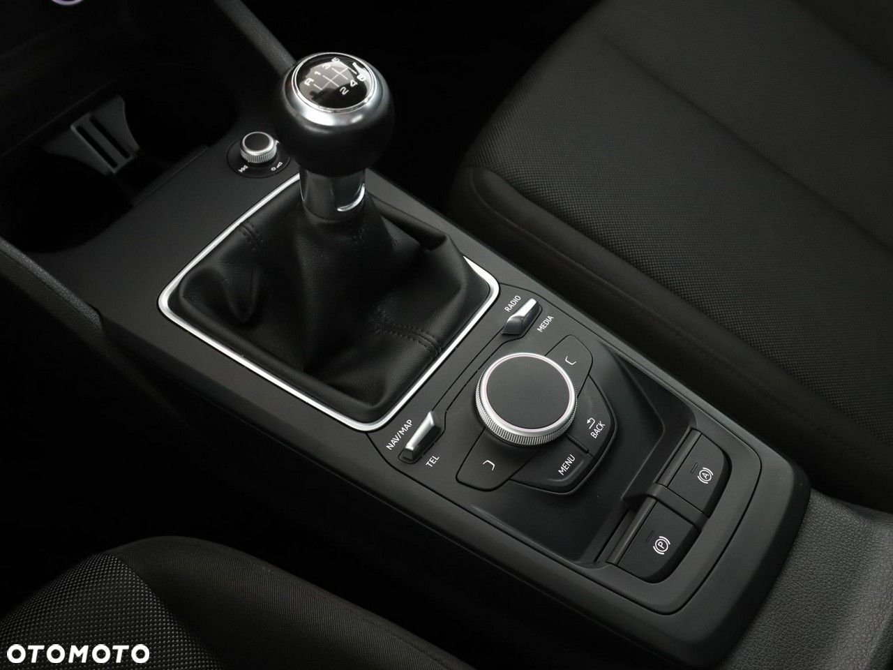 Audi Q2 1.4 TFSI CoD - 23
