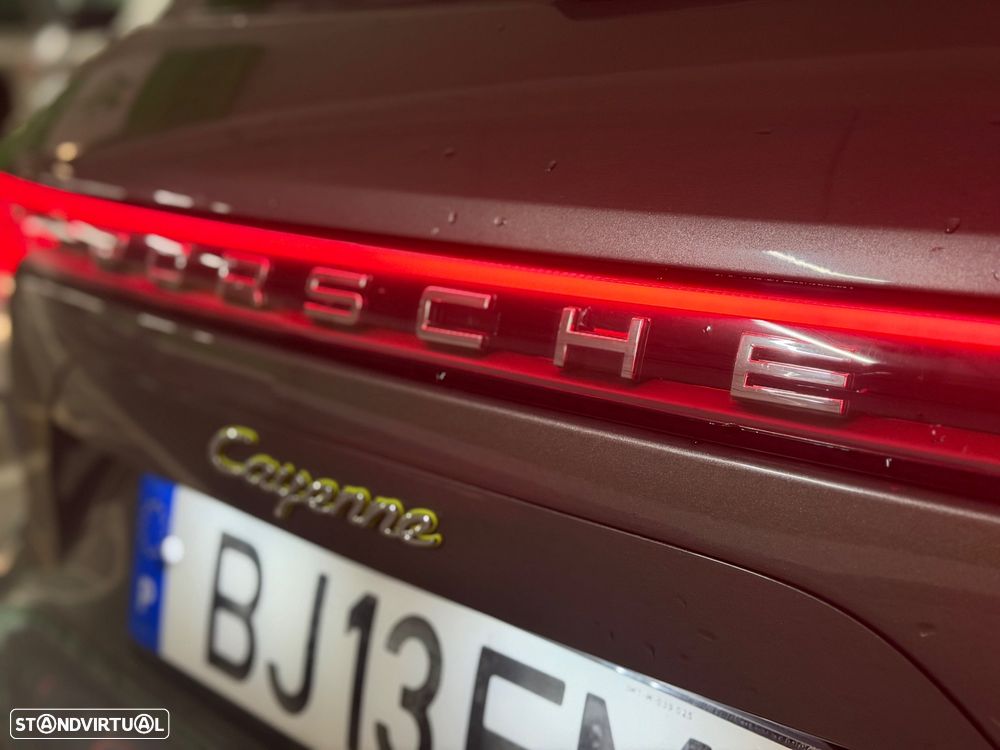 Porsche Cayenne E-Hybrid - 6