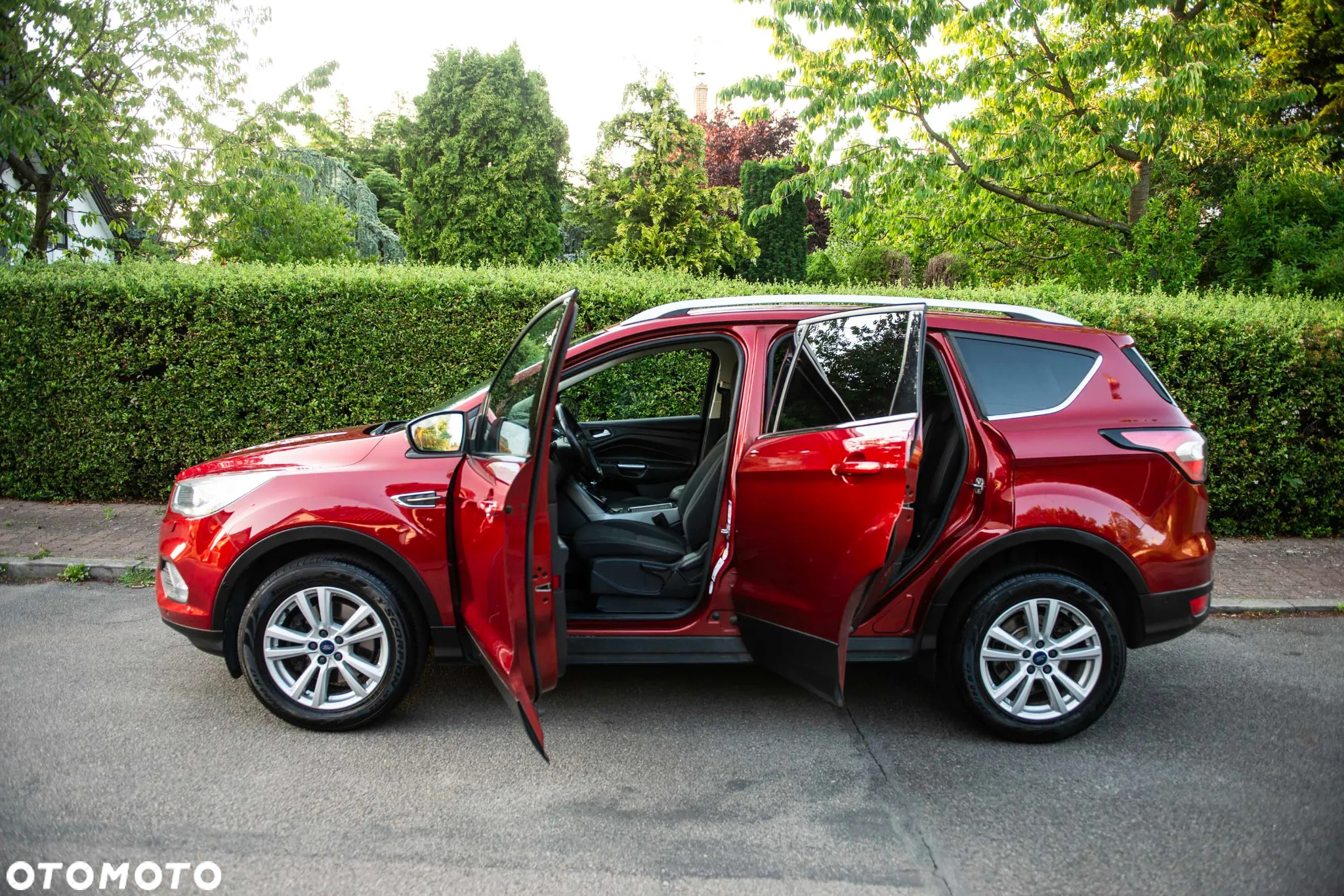 Ford Kuga 2.0 TDCi 4x4 Titanium - 9