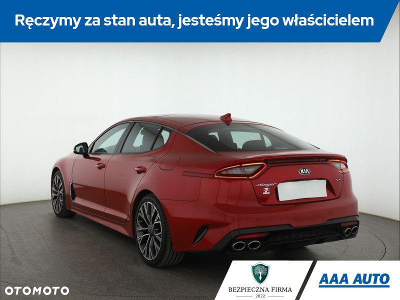 Kia Stinger - 6