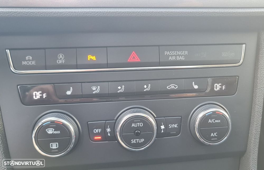 SEAT Leon ST 2.0 TDI FR S/S - 25