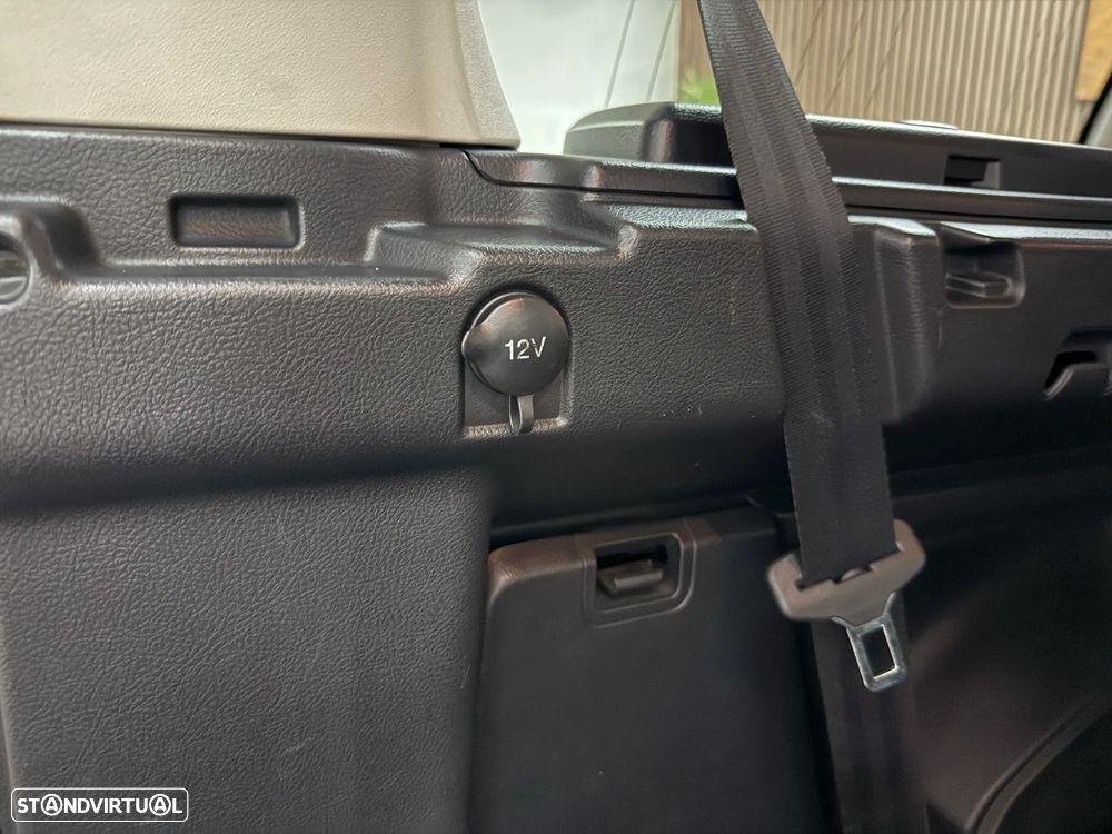 Land Rover Discovery 2.7 TD V6 HSE Auto. - 44