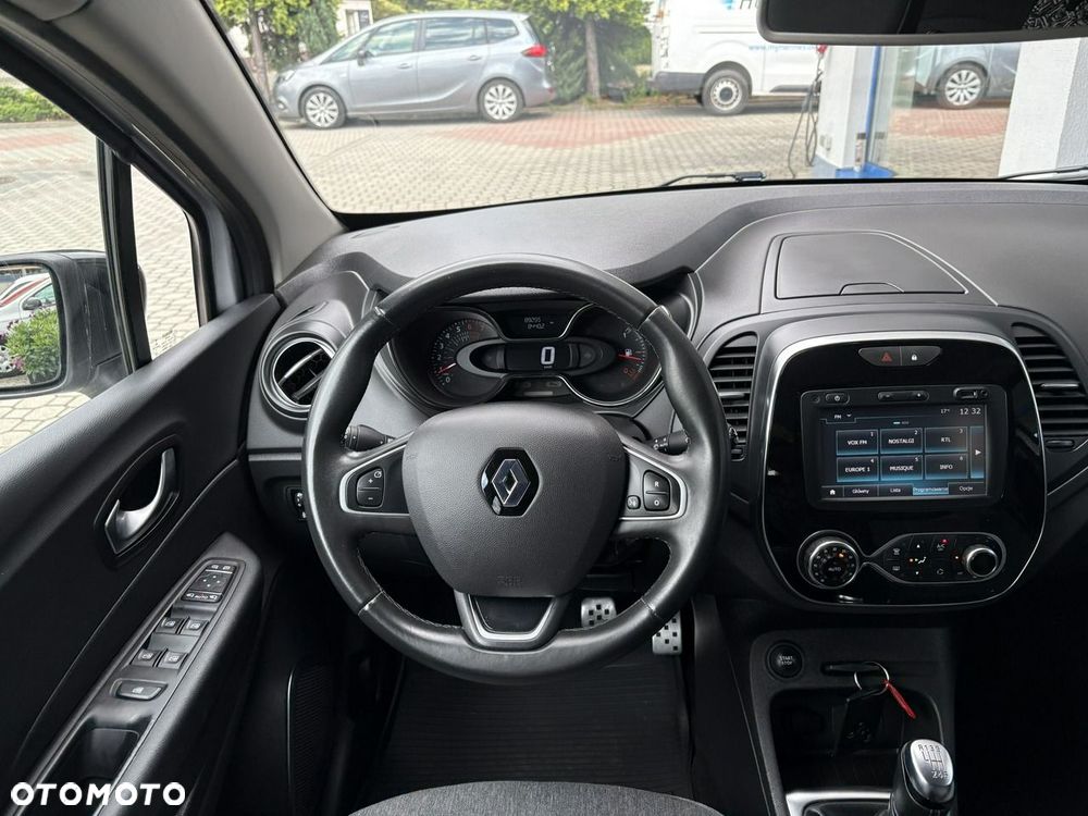 Renault Captur - 22