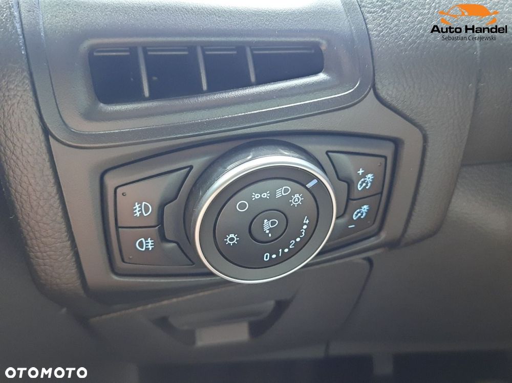 Ford Focus 1.0 EcoBoost STart-Stopp-System TITANIUM - 19