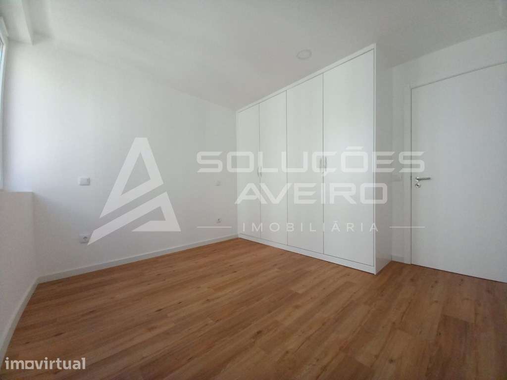 Apartamento T2 Duplex Novo - Centro de Aveiro - Grande imagem: 4/7