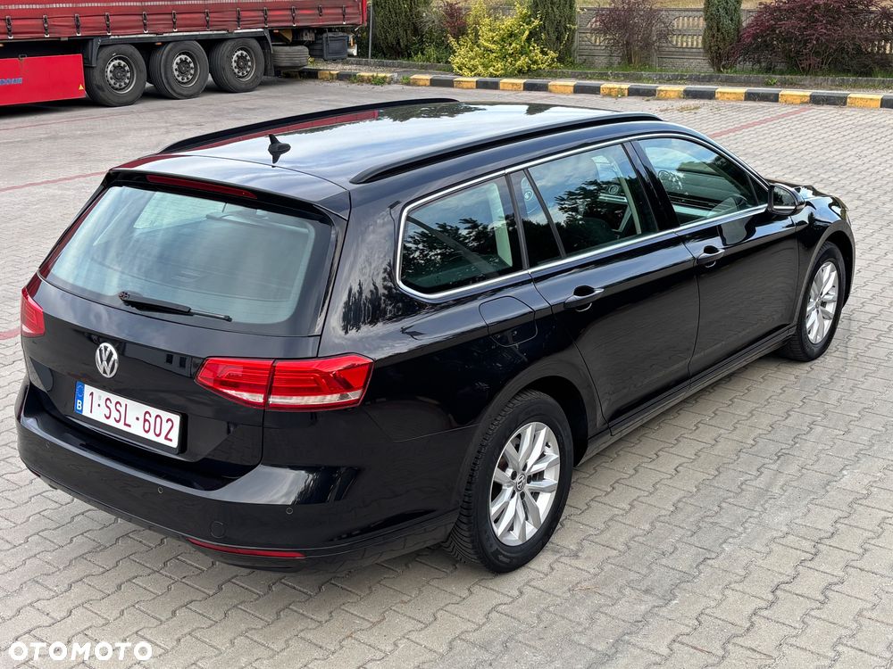 Volkswagen Passat 2.0 TDI SCR Comfortline DSG - 12