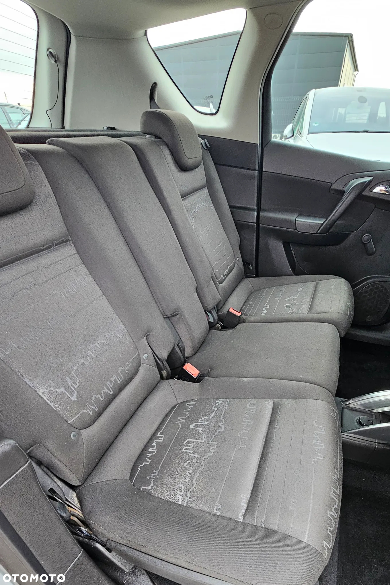 Opel Meriva - 24