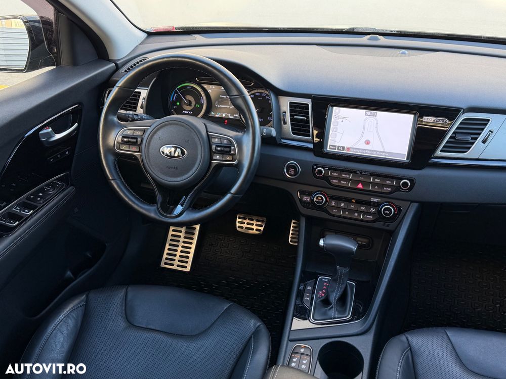 Kia Niro 1.6 GDI PHEV 2WD Aut. Spirit - 6