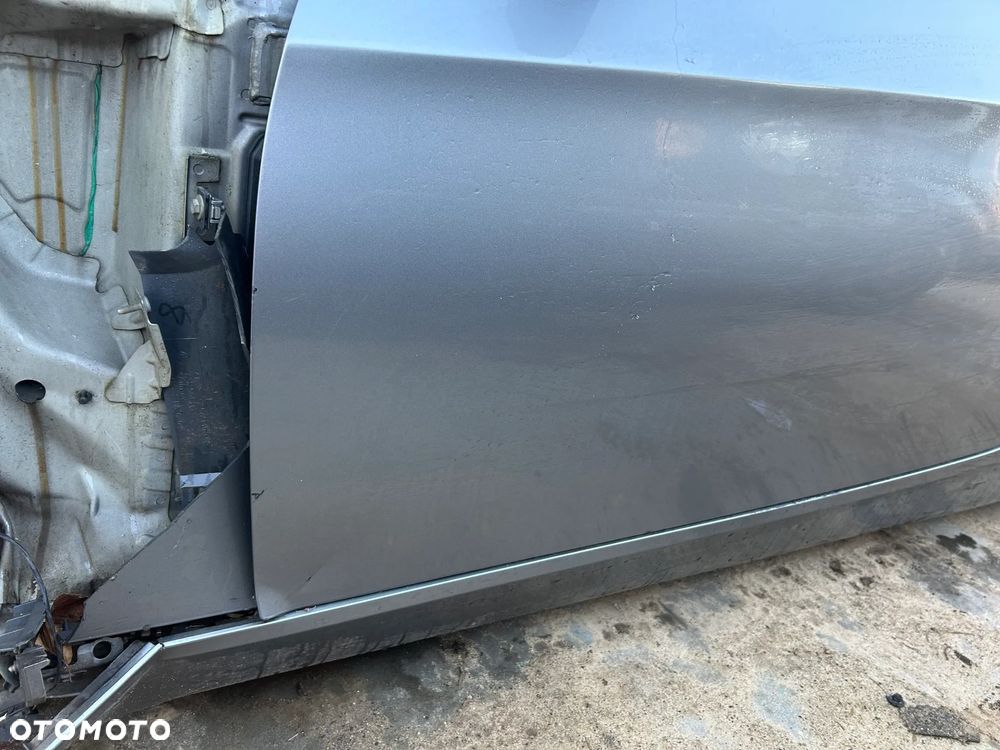 DRZWI PRAWE LEWE PRZEDNIE BMW E92 E93 - 5