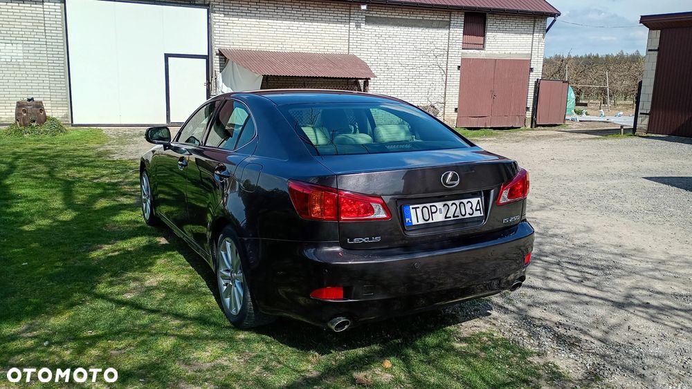 Lexus IS 250 Prestige - 4