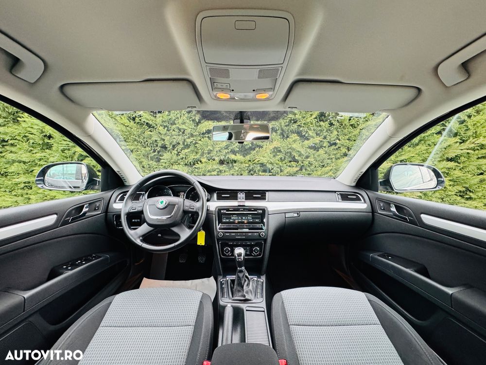 Skoda Superb 1.4 TSI Ambition - 24