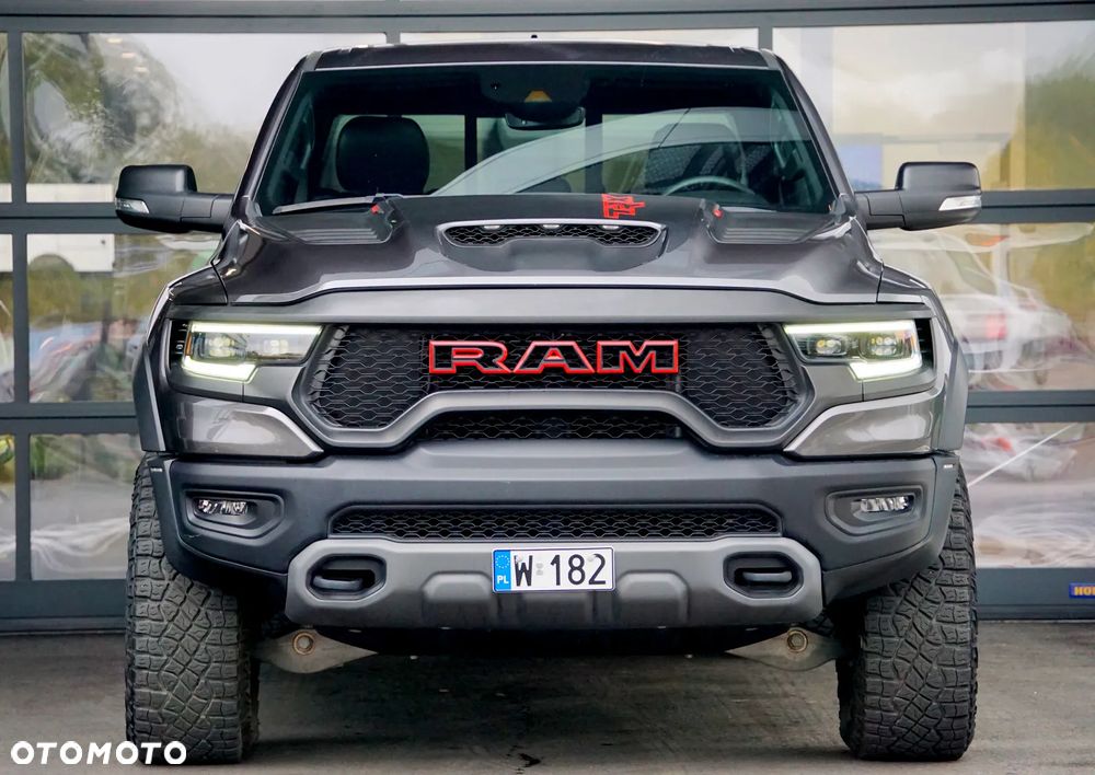 RAM 1500 TRX - 4