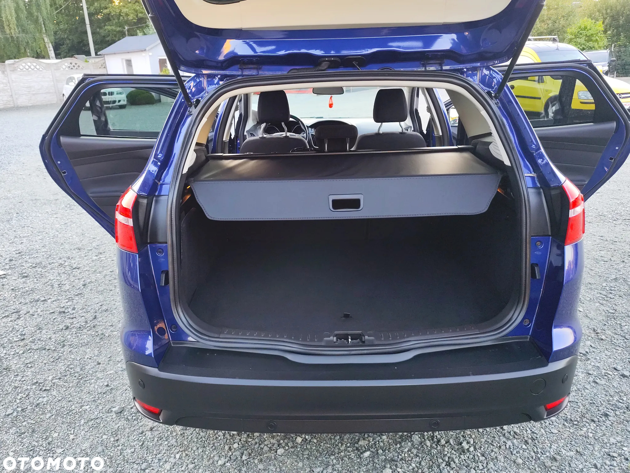 Ford Focus - 25