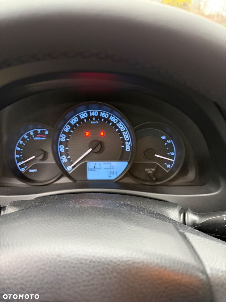 Toyota Auris 1.6 Dynamic - 11