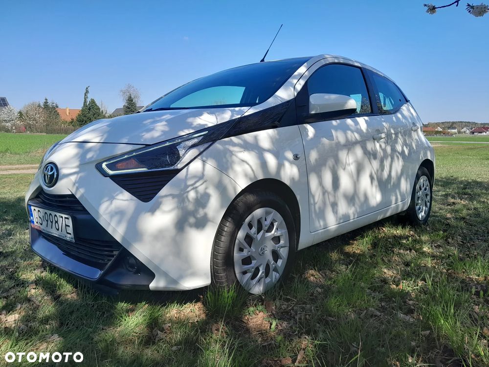 Toyota Aygo x-play - 10