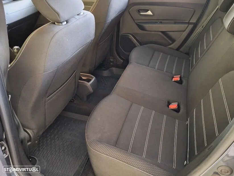 Dacia Duster 1.0 TCe Comfort - 10