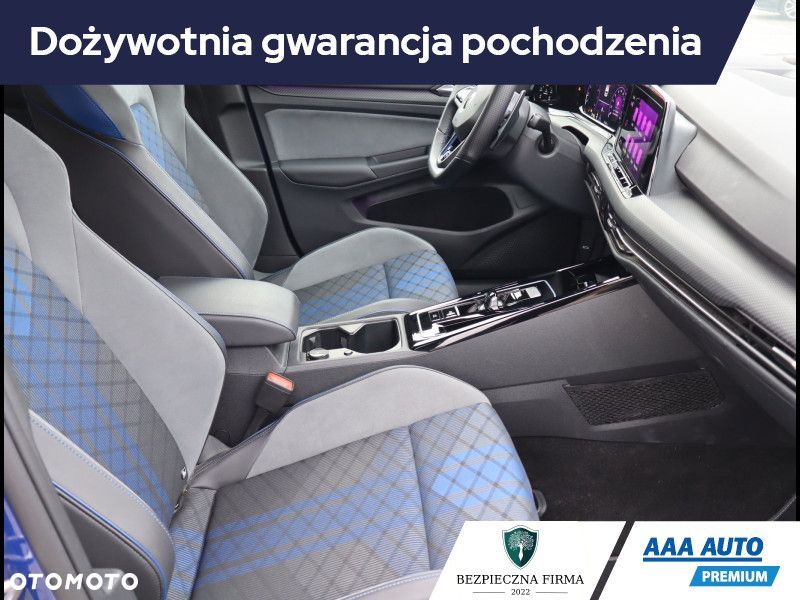 Volkswagen Golf - 10