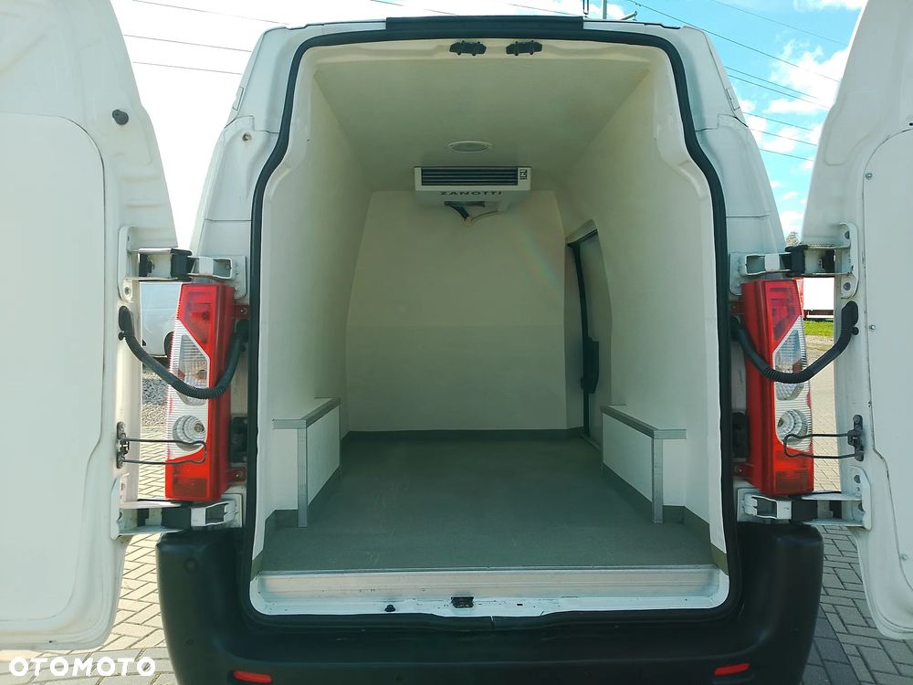 Toyota Proace Jumpy Expert Scudo <2016 L2H2 Maxi Izoterma Chłodnia 3os 3Eupal Salon PL - 23
