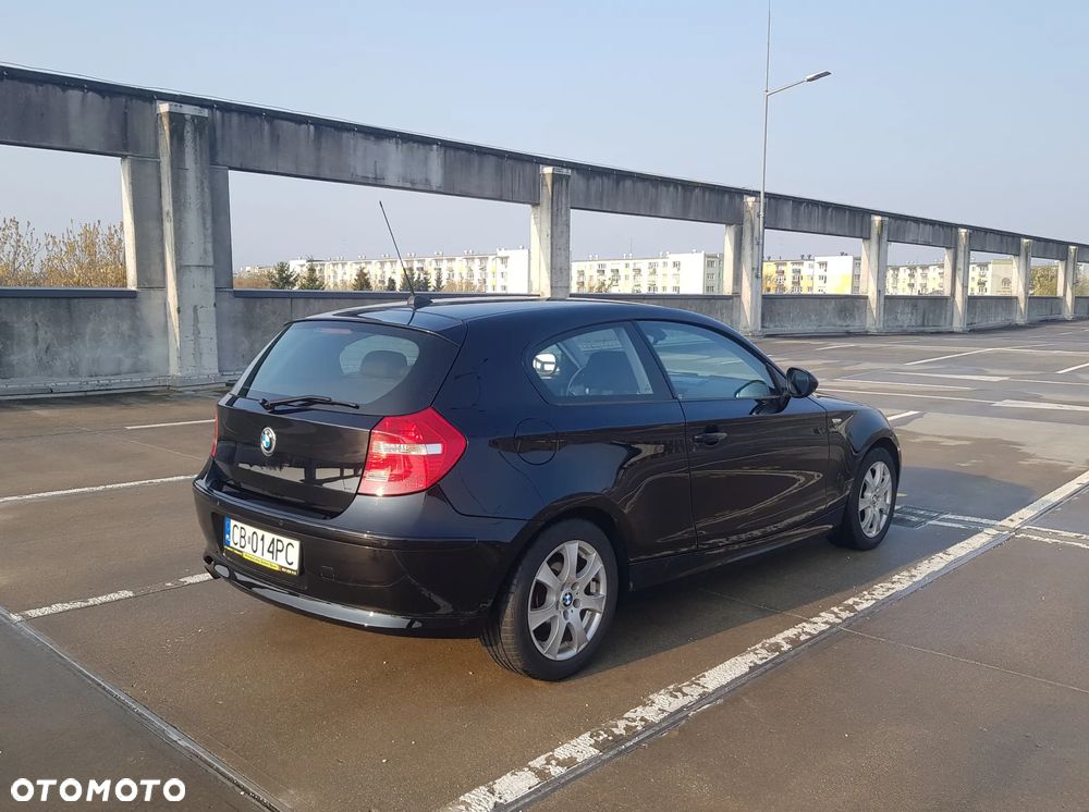 BMW Seria 1 116i - 12