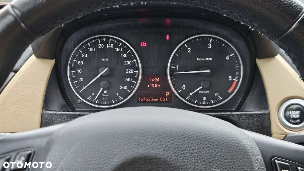 BMW X1 xDrive20d - 13