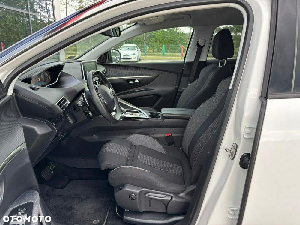 Peugeot 3008 1.2 PureTech Active S&S EAT6 - 11