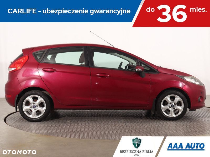 Ford Fiesta - 8