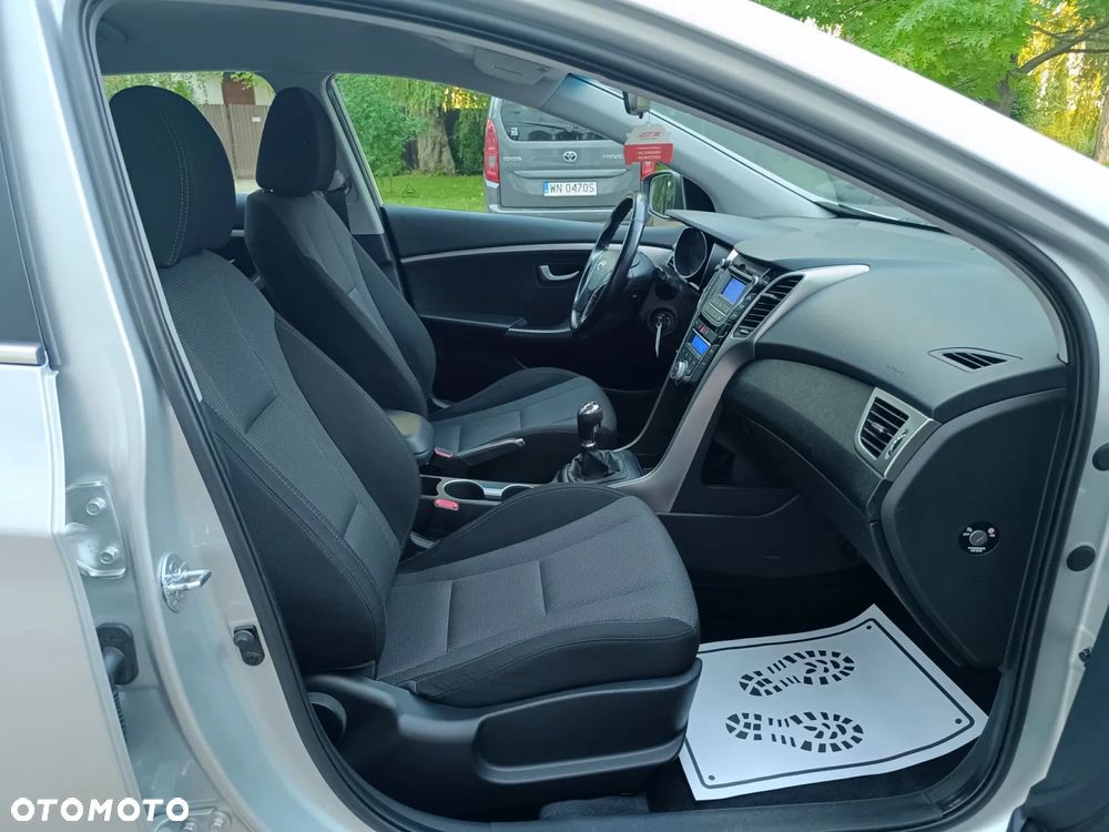 Hyundai i30 i30cw 1.4 CRDi Trend - 32