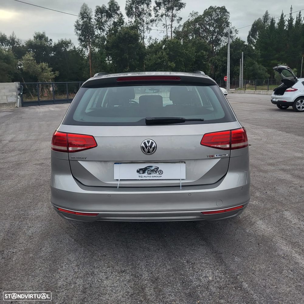 VW Passat Variant 1.6 TDI BlueMotion - 21