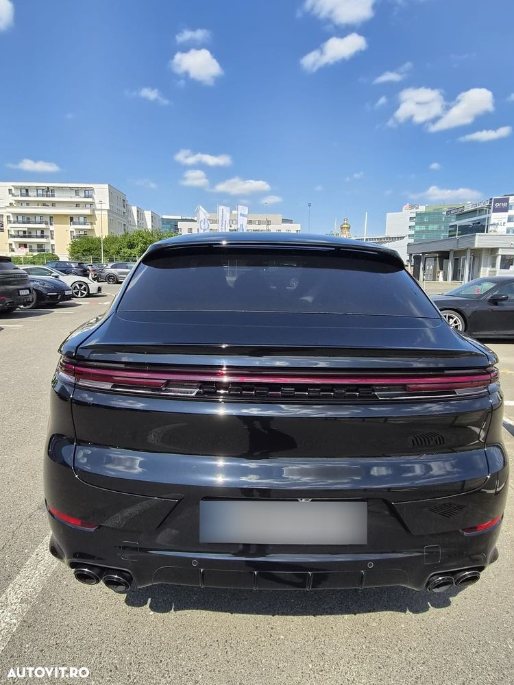 Porsche Cayenne Coupe Black Edition - 8