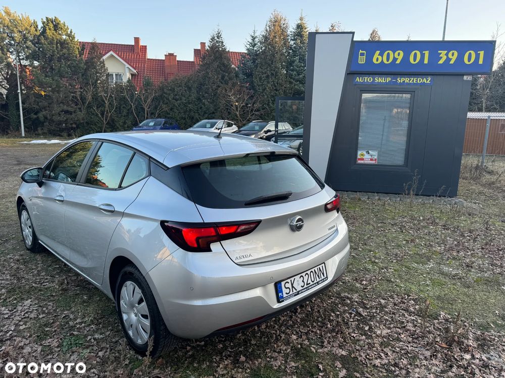 Opel Astra 1.4 T Enjoy - 1