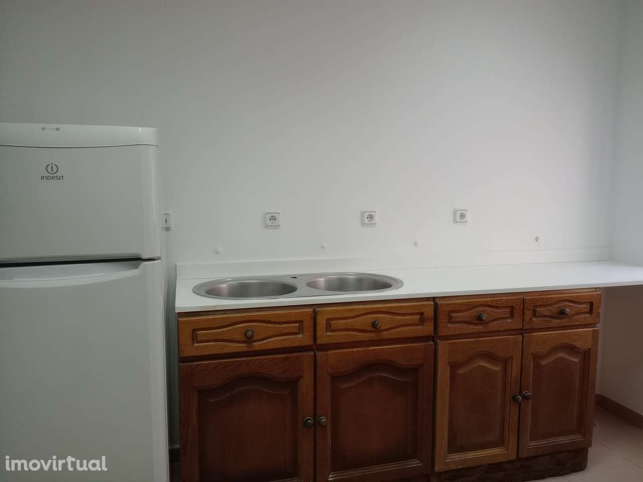 T1+1 com terraço na Damaia de Cima - Grande imagem: 3/9