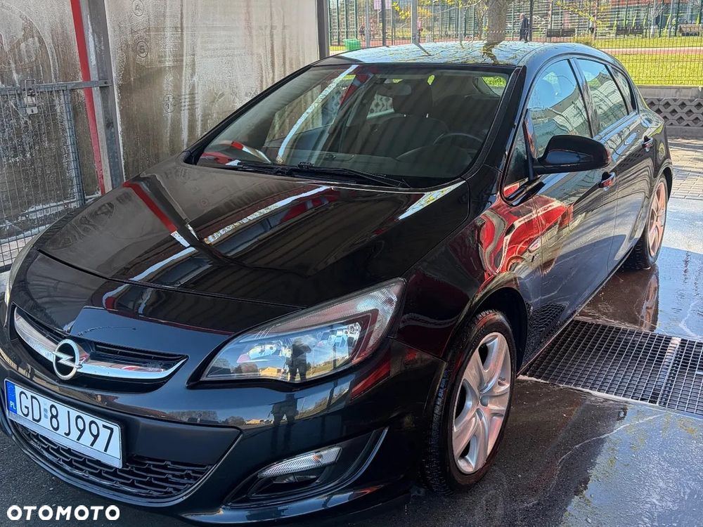 Opel Astra 1.4 T Edition 150 - 1