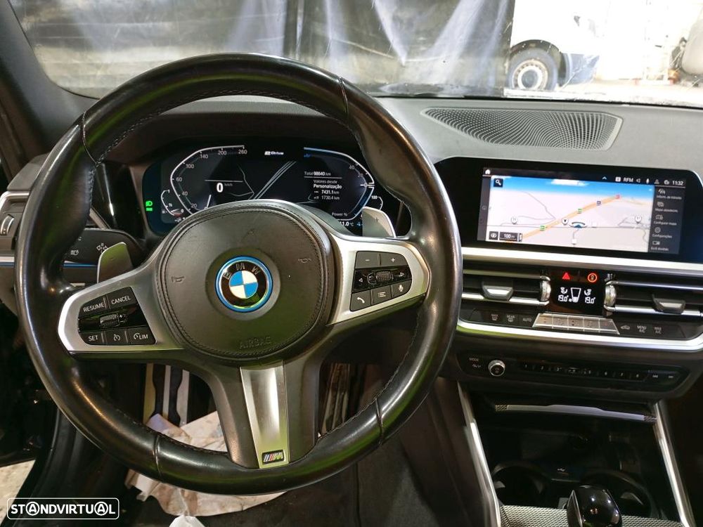 BMW 320 e Auto - 7