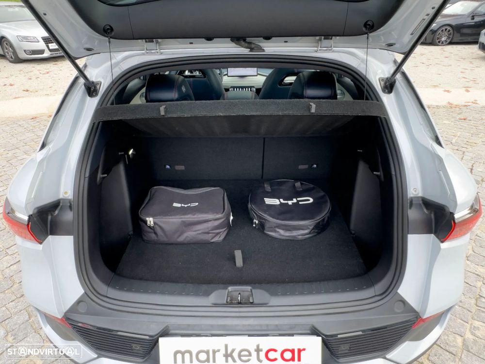 BYD Atto 3 Comfort - 8