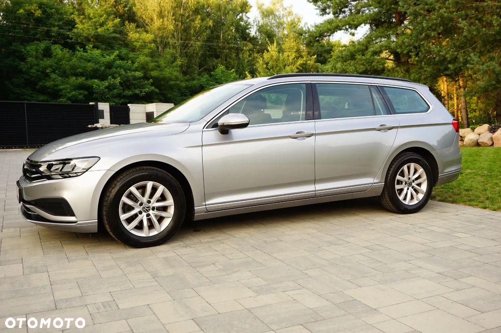 Volkswagen Passat Variant 1.5 TSI EVO Business DSG - 10