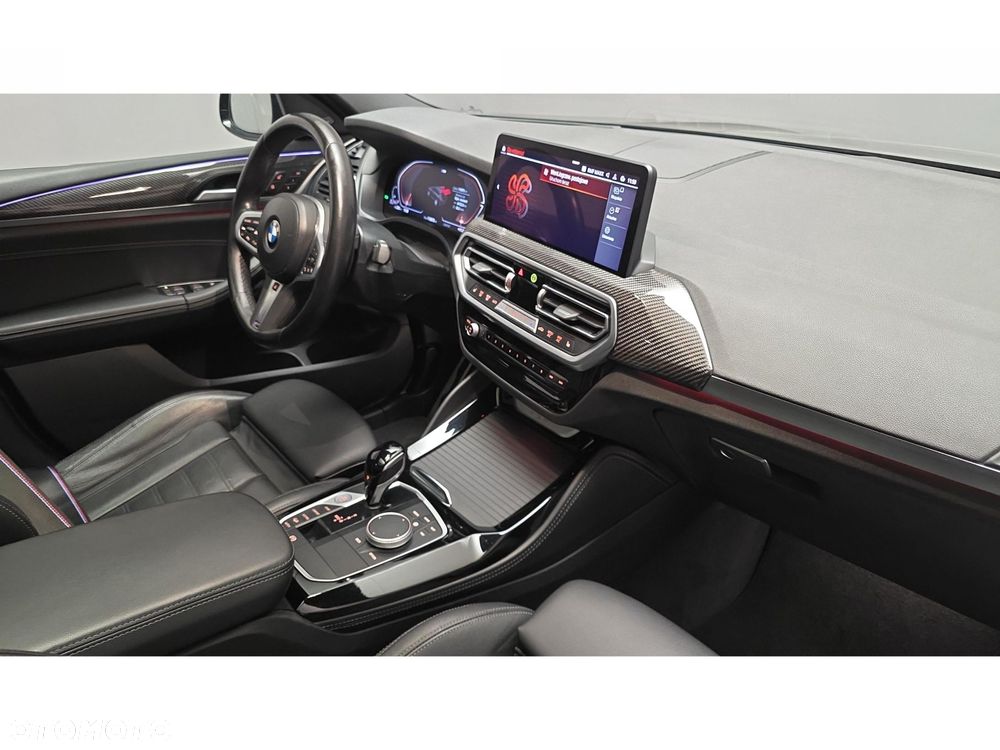 BMW X4 - 26
