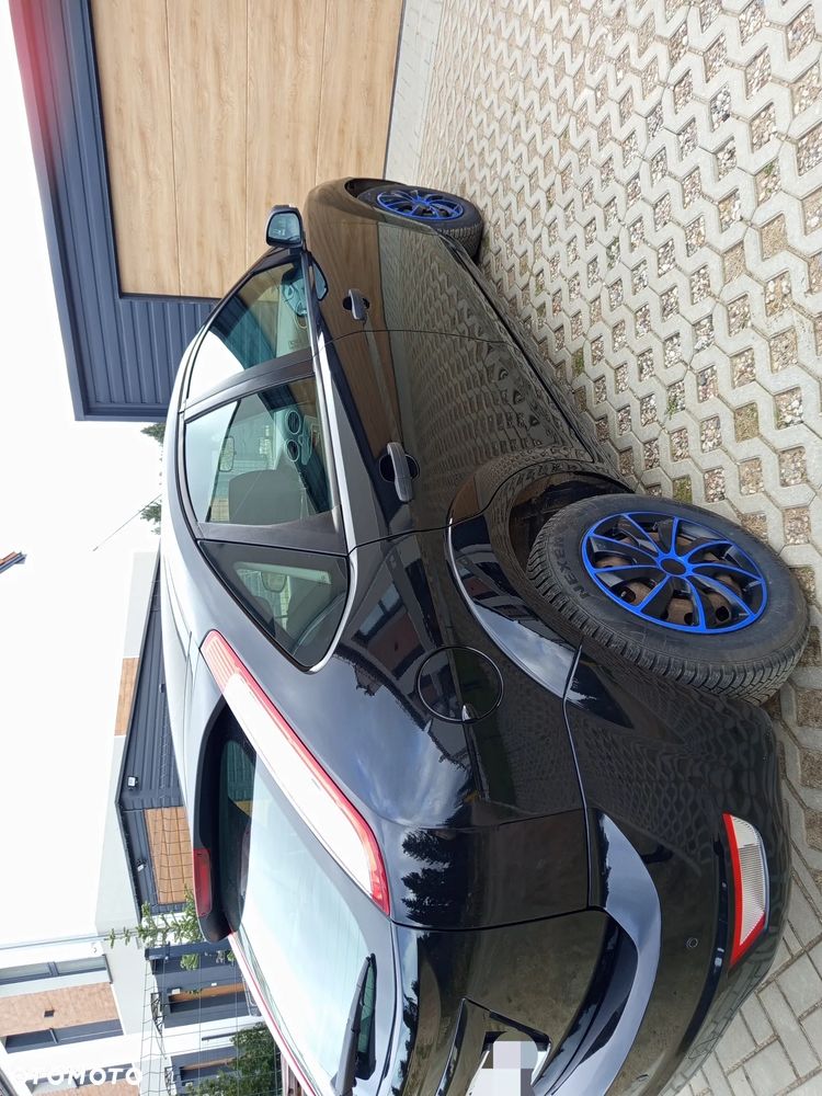 Ford Focus 1.4 Ambiente - 5