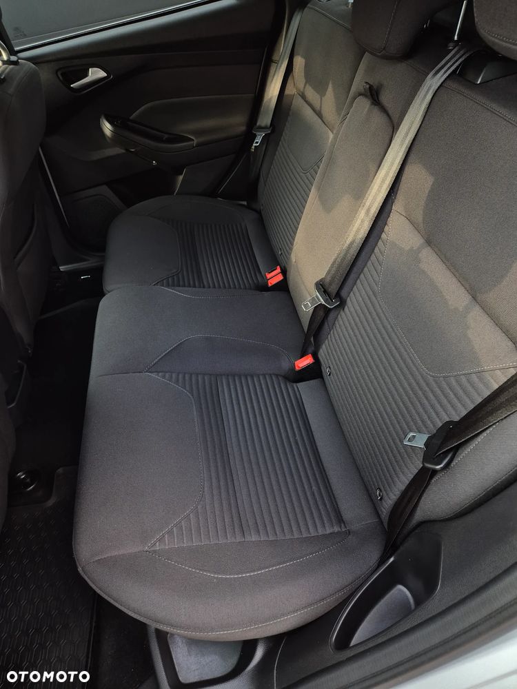 Ford Focus 1.5 TDCi Titanium - 8