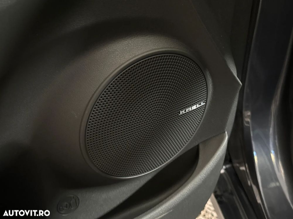 Hyundai KONA - 16