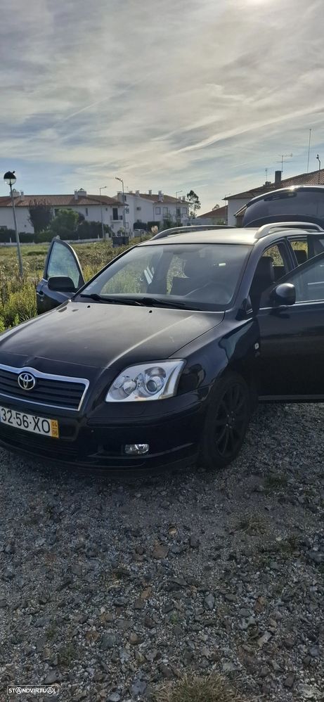 Toyota Avensis SW 2.0 D-4D - 1
